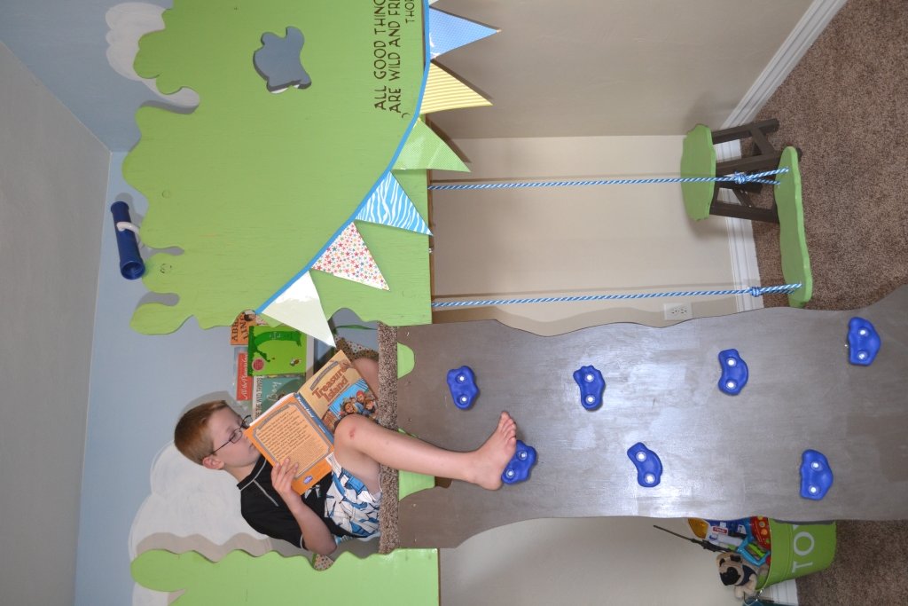 indoor tree house book