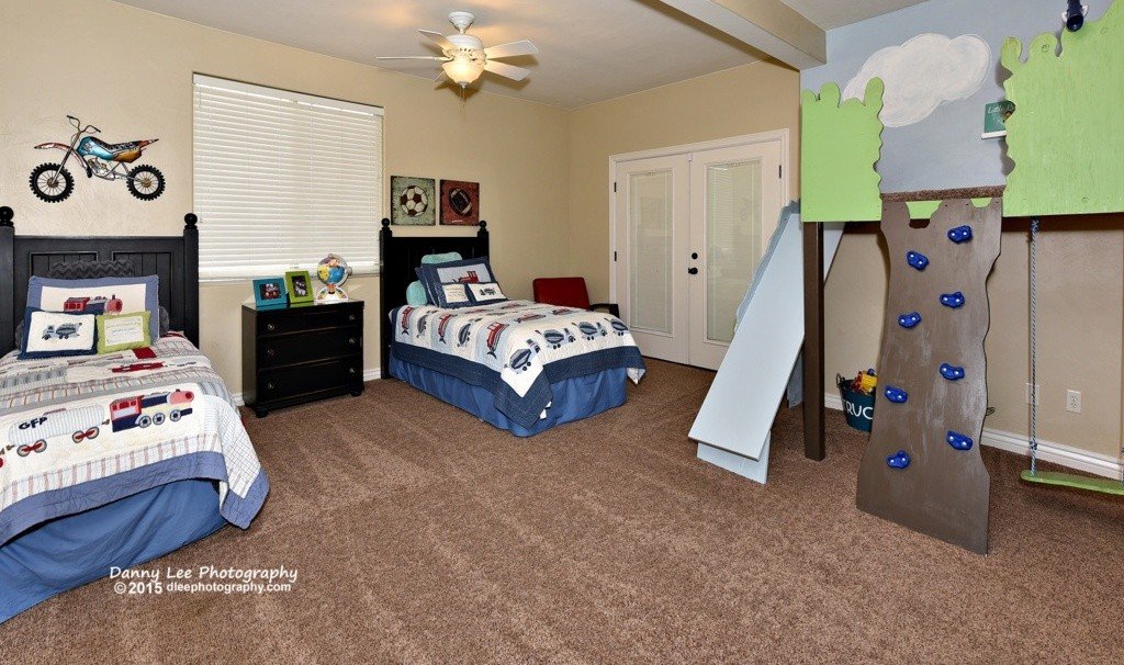 boys bedroom cropped