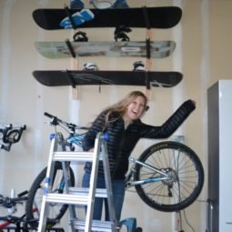 Snowboard Storage Rack – $10 DIY